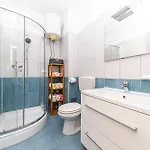 Tina Apartman *
